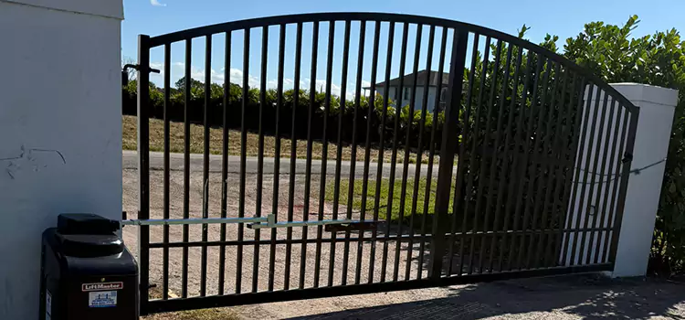 Driveway Fence Repair Godfrey